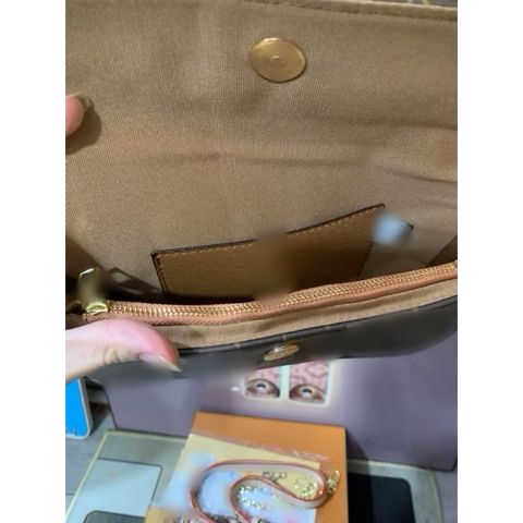 Túi dáng ví Wallet size 22 bản 2 box kẹp nách + đeo chéo hàng QC cao cấp