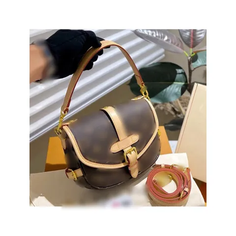 Túi dáng bầu size 20 kèm dây đeo chéo bản 2box hàng QC cao cấp