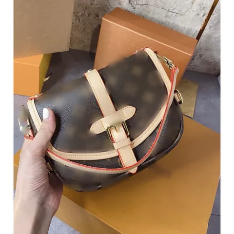 Túi dáng bầu size 20 kèm dây đeo chéo bản 2box hàng QC cao cấp