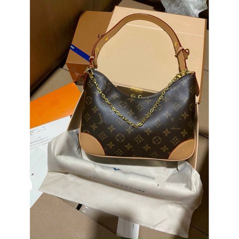 Túi Lee Vi kẹp nách size 27 bản 2 dây fullbox hàng QC cao cấp