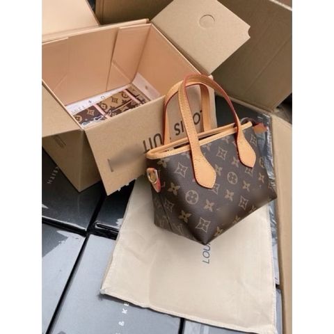 Túi xách Iv Neverfull size 18 bản 2 lớp box kèm khăn và dây đeo chéo hàng QC cao cấp