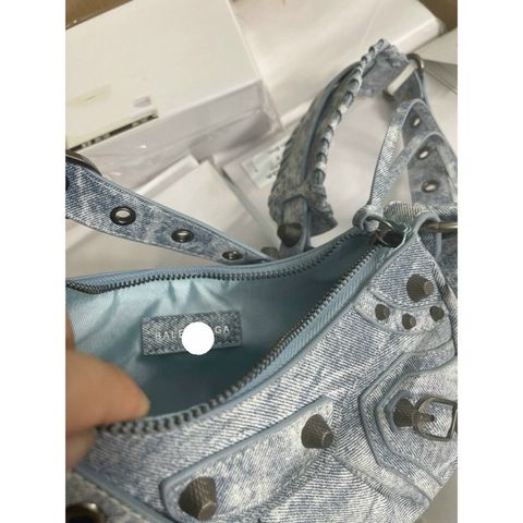 Túi chữ B 3 chi tiết size 24 dáng bầu chất da bóng mềm kèm hộp hàng QC cao cấp