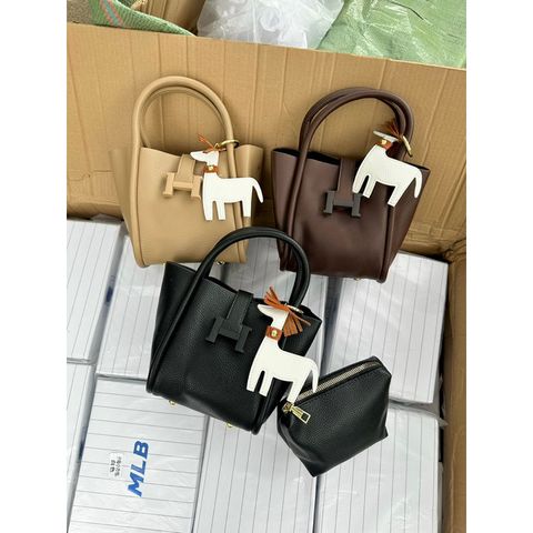 Túi Xách Nữ Chữ H Tag Ngựa Kèm Ví Da Size 20 - Túi Quảng Châu Cao Cấp Sang Trọng, Phong Cách Thời Trang, Phụ Kiện Thiết Yếu
