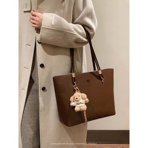 Túi Công Sở Chio Size 32 Dây Đôi Da Trơn Kèm Tag Gấu - Túi Xách Nữ Cao Cấp Sang Trọng, Thời Trang Dạo Phố