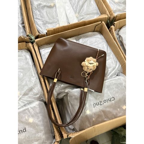Túi Công Sở Chio Size 32 Dây Đôi Da Trơn Kèm Tag Gấu - Túi Xách Nữ Cao Cấp Sang Trọng, Thời Trang Dạo Phố