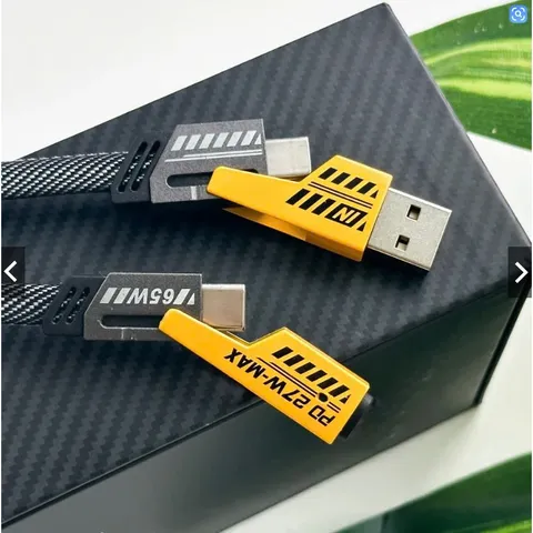 Cáp Sạc Nhanh 4 in 1 Vàng Đen 65W Đa Năng Cổng C-L, C-C, USB-C, USB-L - Tiện Lợi Cho Điện Thoại Và Thiết Bị Điện Tử