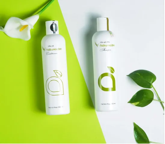 Dầu Xả Vnaturecare Organic 300ml - Phục Hồi Tóc Hư Tổn, Giảm Rụng, Chăm Sóc Tóc Yếu, Thảo Dược Tự Nhiên, Phù Hợp Da Đầu Nhạy Cảm