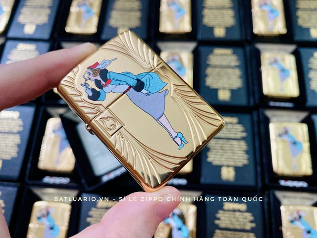 Bật Lửa Zippo Windy 85th Anniversary - Phiên Bản Giới Hạn 12500 Bản, Hình Ảnh Biểu Tượng Độc Đáo, Quà Tặng Sưu Tầm Sang Trọng