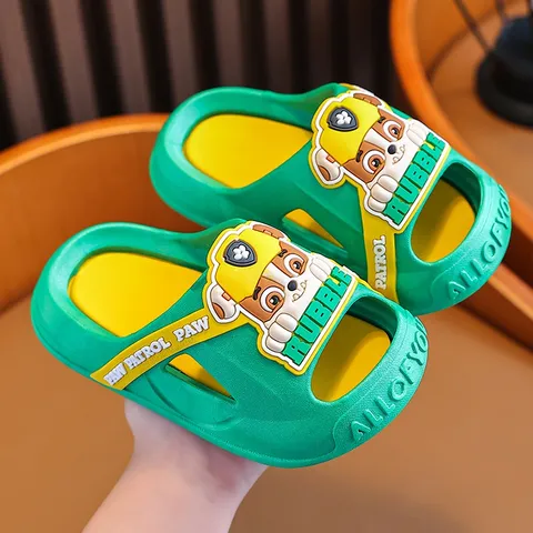 [Đội Chó Cứu Hộ] Dành cho bé đam mê chú Chó Đào Bới Rubble Balo, Nón, Dép Đội Chó Cứu Hộ Paw Patrol