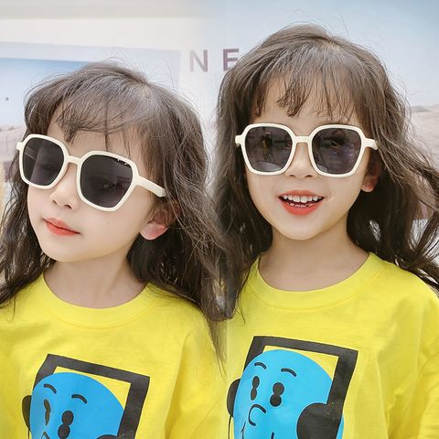 Kính mát trẻ em thời trang chống tia UV dành cho bé gái phong cách Hàn Quốc