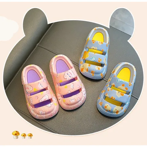 Dép Sục Cho Bé Gái Siêu Nhẹ Chống Trơn Trượt Họa Tiết Hoạt Hình Dễ Thương