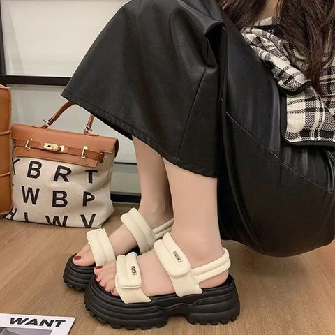 Dép Nữ Quai Da Miu Miu Đế Cao 5cm - Sandal Hot Trend Thời Trang Phong Cách Hiện Đại, Dễ Phối Đồ Cho Nữ