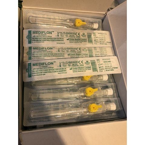 Kim Luồn Tĩnh Mạch Medikit Mediflon - Catheter Tiêm Truyền Tĩnh Mạch Hàng Ấn Độ, Nhiều Kích Cỡ, Dễ Dàng Sử Dụng
