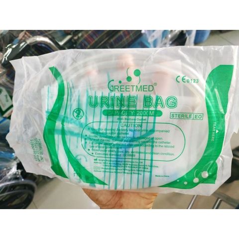 Lốc 10 Túi Đựng Nước Tiểu Greetmed Van T Có Dây Cột, Dung Tích 2000ml, Tiện Dụng Cho Bệnh Nhân Sử Dụng Dài Hạn