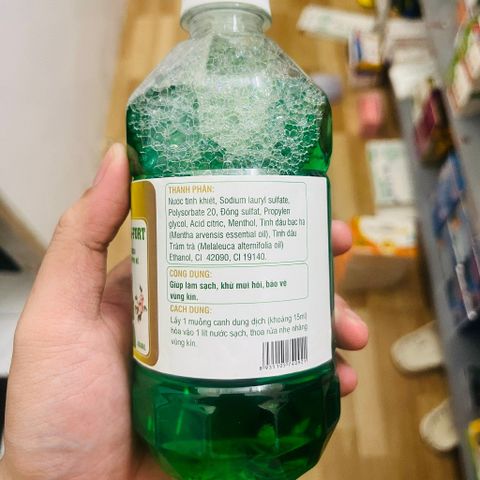 Dung Dịch Vệ Sinh Phụ Nữ Gynos Fort 200ml - Giúp Làm Sạch, Khử Mùi, Bảo Vệ Vùng Kín - Công Thức Tinh Dầu Tự Nhiên