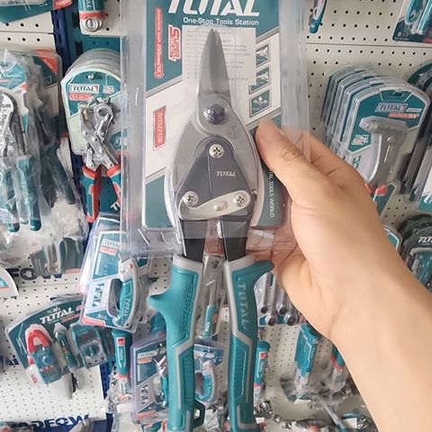 Kéo Cắt Tôn Mũi Thẳng 10 Inch Total THT522106 - Lưỡi Thép Không Gỉ Sắc Nhọn, Cắt Nhanh Kim Loại Chính Xác, Tay Cầm êm Ái
