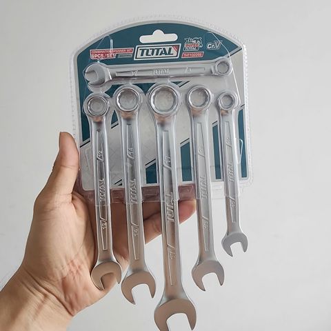 Bộ Cờ Lê Vòng Miệng 6 Chi Tiết 8-17mm Total THT102266 - Dụng Cụ Cầm Tay Tiện Lợi, Chất Liệu Thép CR-V Chắc Chắn