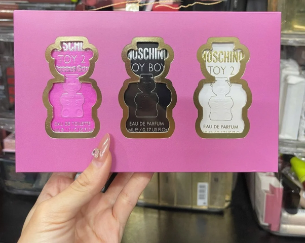 Set Nước Hoa Mini Moschino - Bộ 3 Lọ 5ml Với Hương Thơm Độc Đáo Dễ Dàng Mang Theo, Quà Tặng Hoàn Hảo Cho Tín Đồ Thời Trang