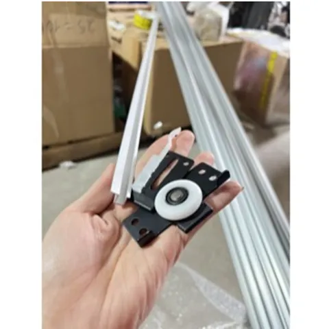 Ray bánh xe cửa lùa 626 AK loại mỏng dài 2000mm 3000mm chỉ thanh ray không kèm bánh xe