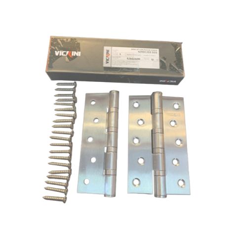 Bản Lề Cửa Vickini 43101.133 SSS - Bộ 2 cái in inox SUS 201 cho cửa kim loại, gỗ, nhựa - Tải trọng 60kg, bảo hành 12 tháng