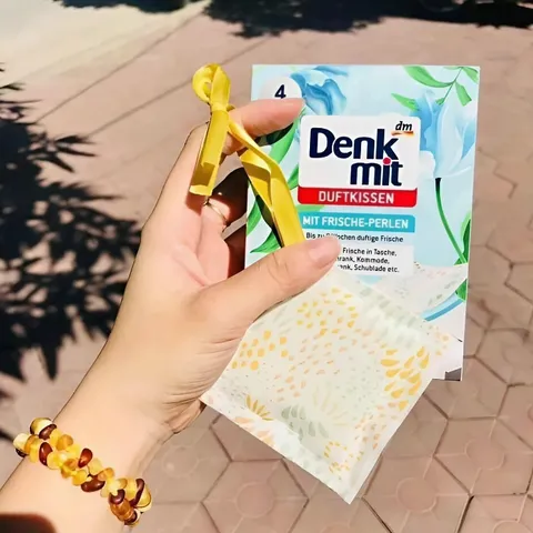 Túi Thơm Denkmit Khử Mùi - Hộp 4 Túi Thơm Ngát Dành Cho Tủ Quần Áo và Ô Tô, Giúp Chống Ẩm Mốc và Đuổi Côn Trùng