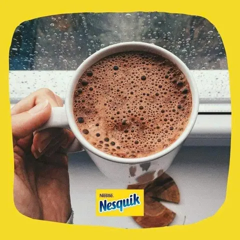 Cacao Nesquick Đức 300g - Bột cacao thơm ngon bổ dưỡng cho trẻ em và người lớn, chứa 7 vitamin và 2 khoáng chất thiết yếu