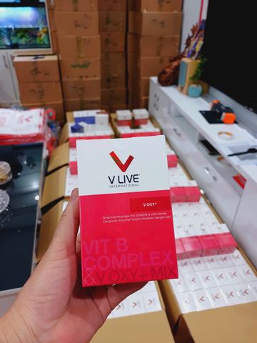 THANH LÝ - V-C PLUS bổ sung các dưỡng chất tăng cường hệ miễn dịch, làm chậm quá trình lão hóa da