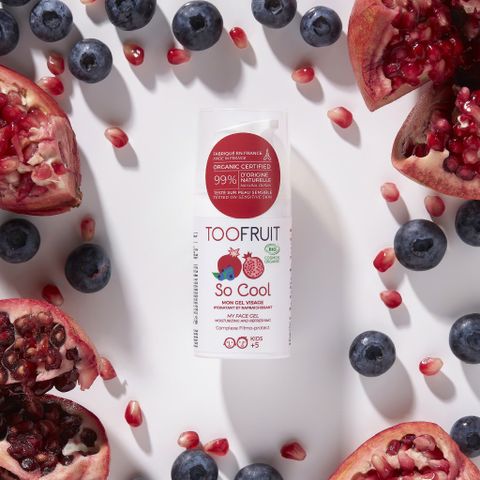 Gel dưỡng da mặt hữu cơ Toofruit cho trẻ 5-14 tuổi - Chiết xuất việt quất và lựu 30ml, chăm sóc da nhạy cảm tự nhiên