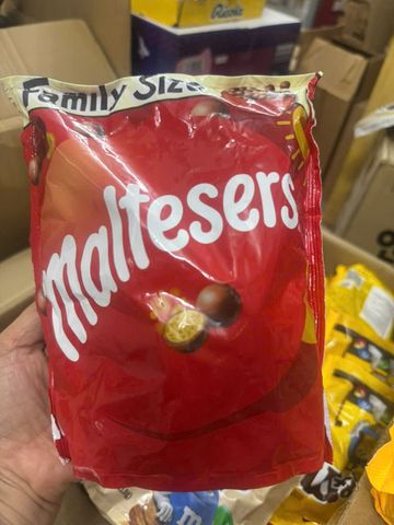 Maltesers Milk Chocolate Snack & Share Bag 273g