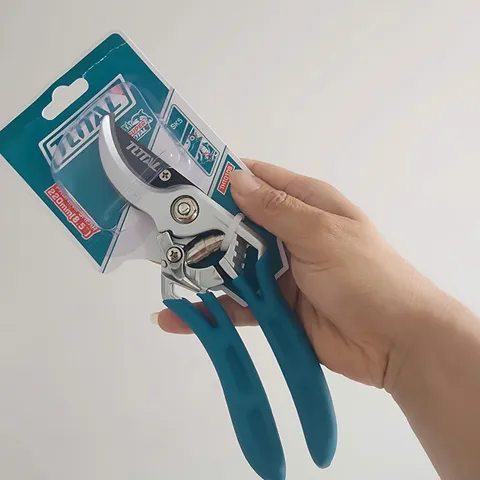 Kéo Cắt Tỉa Cành 8 Inch Total THT0109 - Sắc Bén, Nhẹ, Lưu Động - Dụng Cụ Vườn Hoàn Hảo cho Cây Cảnh và Bonsai