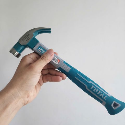 Búa Nhổ Đinh Total THTCH0086 - 8Oz (220g) Thép Carbon Chịu Nhiệt, Tay Cầm Nhựa Chống Trượt, Dụng Cụ Sửa Chữa Thợ Mộc