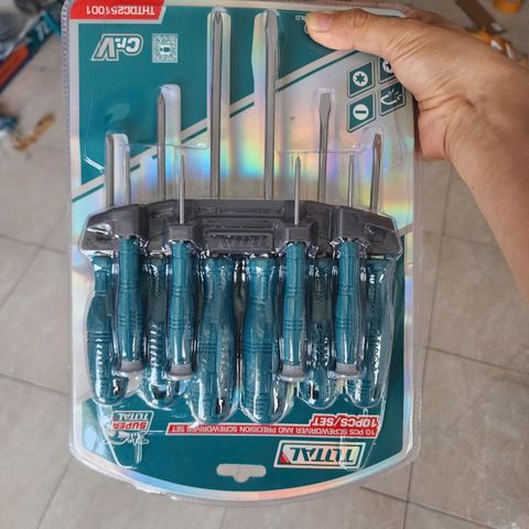 Bộ Tuốc Nơ Vít Đa Năng 10 Chi Tiết Total THTDC251001 - Dụng Cụ Cầm Tay Chất Lượng, Chống Trượt, Chắc Chắn, Phù Hợp Sửa Chữa