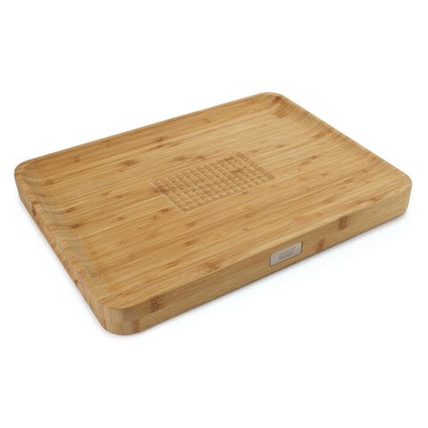 Thớt tre chữ nhật Joseph Joseph Cut & Carve Bamboo 60142 - Dụng cụ bếp tiện lợi, thiết kế thông minh giữ thực phẩm an toàn và sạch sẽ