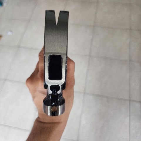Búa Nhổ Đinh 16Oz Total THCH61016 - Đầu Thép Cứng, Cán Chắc Chắn, Móc Nhổ Đinh Tiện Dụng, Dụng Cụ Cầm Tay Chất Lượng Cao