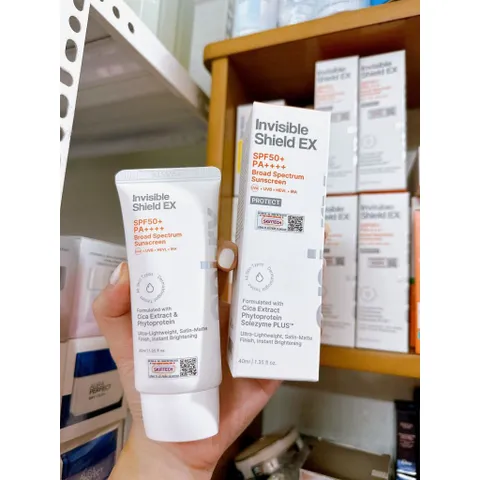 Kem Chống Nắng Invisible Shield EX Kiềm Dầu Nâng Tông 40ml - SPF50+, Chống Nước, Dành Cho Da Nhạy Cảm, Mỏng Nhẹ, Không Gây Bí Da