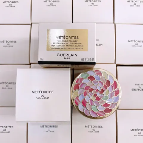 Phấn Phủ Ngọc Trai Guerlain Meteorites Pearls Tone 02 - Phấn Trang Điểm Tạo Ánh Sáng Rạng Rỡ, Da Mịn Mượt Tự Nhiên