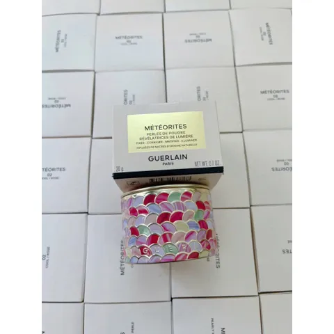Phấn Phủ Ngọc Trai Guerlain Meteorites Pearls Tone 02 - Phấn Trang Điểm Tạo Ánh Sáng Rạng Rỡ, Da Mịn Mượt Tự Nhiên