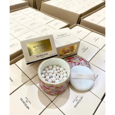 Phấn Phủ Ngọc Trai Guerlain Meteorites Pearls Tone 02 - Phấn Trang Điểm Tạo Ánh Sáng Rạng Rỡ, Da Mịn Mượt Tự Nhiên
