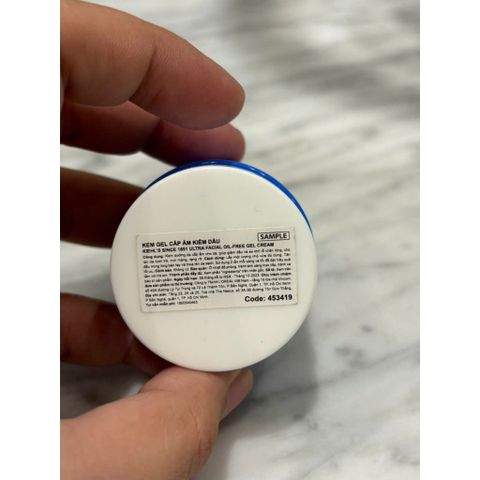 Bộ Mini KlEHl's Chăm Sóc Da: Kem Dưỡng, Serum, Toner - Giải Quyết Vết Nám, Dưỡng Ẩm và Làm Sáng Da