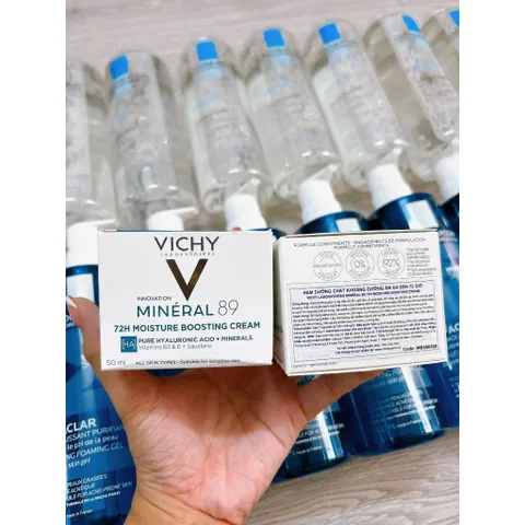 Kem Dưỡng Phục Hồi Da Vichy Mineral 89 50ml - Dưỡng Ẩm Sâu, Khôi Phục Da Nhạy Cảm, Squalane & Vitamin B3, E, 72 Giờ Tươi Mát