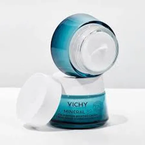 Kem Dưỡng Phục Hồi Da Vichy Mineral 89 50ml - Dưỡng Ẩm Sâu, Khôi Phục Da Nhạy Cảm, Squalane & Vitamin B3, E, 72 Giờ Tươi Mát