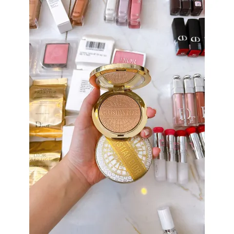 Phấn Bắt Sáng Forever Couture Luminizer Limited Edition Tone 002 - Phấn Highlight Lâu Trôi Tạo Vẻ Rạng Rỡ Da Mịn, Siêu Mịn