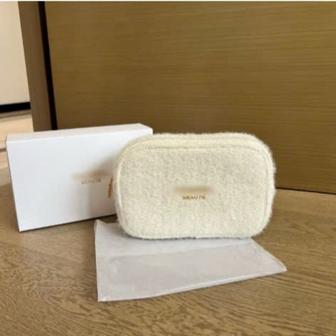 Túi Xách CN Gift Cao Cấp - Phụ Kiện Xinh Xắn, Nhiều Kích Cỡ, Chất Liệu Dạ Sang Trọng 100% Chính Hãng