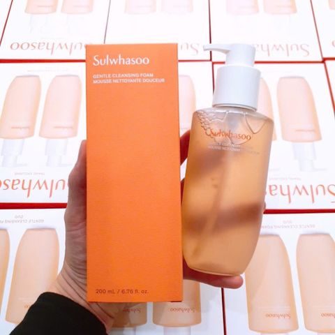 Sữa Rửa Mặt Sulwhasoo Dịu Nhẹ 200ml - Chăm Sóc Da Mặt Từ Dược Liệu Hoàng Cung, Làm Sạch Sâu, Dưỡng Ẩm Mềm Mại