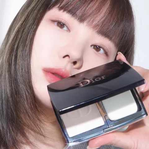 Phấn Phủ Dạng Nén Dior Forever Natural Velvet 10g - Phấn Kiềm Dầu, Che Khuyết Điểm, Bền Màu 24 Giờ, Thiết Kế Sang Trọng