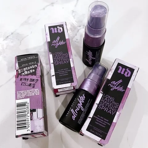 Xịt Khoá Nền Urban Decay All Nighter 118ml - Xịt Giữ Nền Makeup Bền Lâu, Kiểm Soát Dầu, Phù Hợp Mọi Loại Da