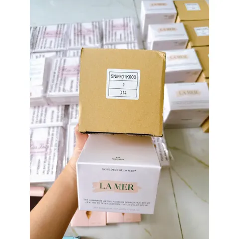 Cushion La Mer The Luminous Lifting Foundation SPF 20 Tone 1 - Kem Nền Sáng Da, Che Khuyết Điểm Tự Nhiên, Dưỡng Ẩm Mượt Mà