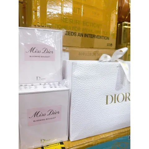 Set Nước Hoa Nữ Miss Dior Blooming Bouquet Mini 5ml và Lotion Milk 20ml - Hương Hoa Dịu Dàng, Quà Tặng Tuyệt Vời Cho Phái Đẹp