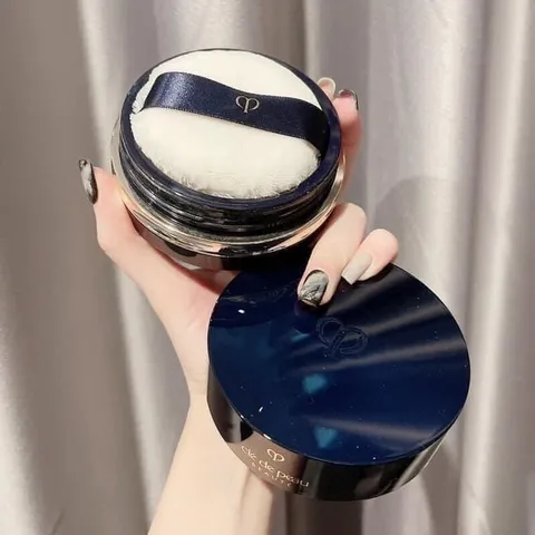 Phấn Phủ Bột Clé de Peau Beauté Translucent - Lớp Nền Mịn Màng, Kiềm Dầu Tốt, Dưỡng Sáng Da, Trang Điểm Tự Nhiên