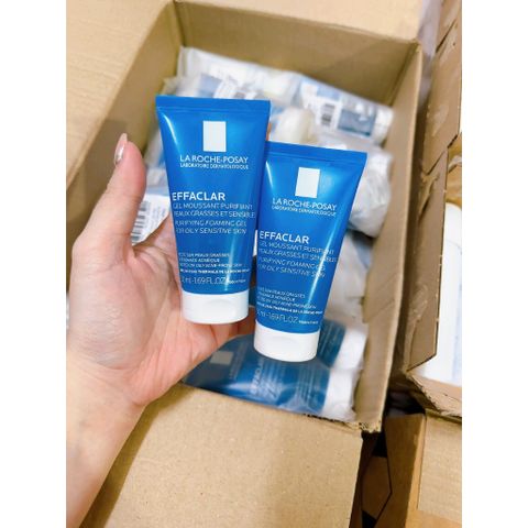 Bộ sản phẩm làm sạch da La Roche-Posay: Gel rửa mặt dành cho da dầu nhạy cảm 50ml & Nước tẩy trang 50ml - Giảm nhờn, ngừa mụn